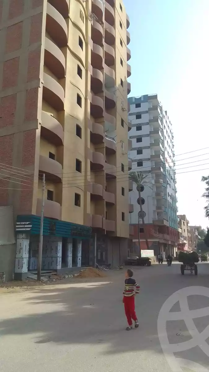 https://aqarmap.com.eg/ar/listing/4853007-for-rent-sohag-mntq-fr-y-bswhj