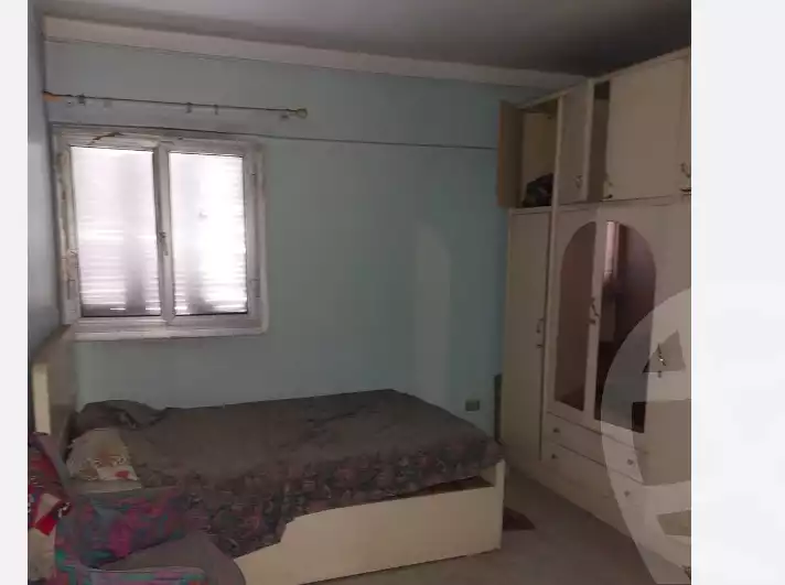 https://aqarmap.com.eg/ar/listing/4853510-for-sale-alexandria-miami-khld-bn-lwlyd