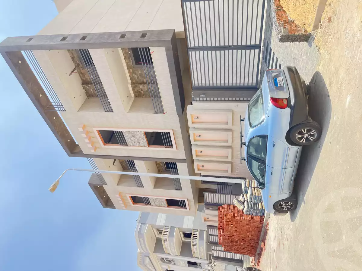 https://aqarmap.com.eg/en/listing/6068512-for-sale-cairo-new-cairo-el-kornfol-el-kornfol-10