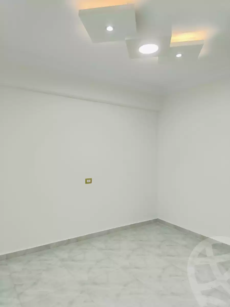 https://aqarmap.com.eg/ar/listing/4892031-for-rent-alexandria-sydy-bshr-sydy-bshr-bhry