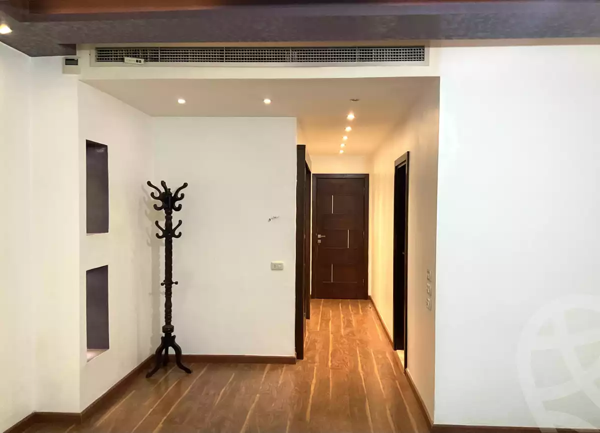 https://aqarmap.com.eg/en/listing/4903310-for-rent-cairo-el-mohandesen-sphinx-square