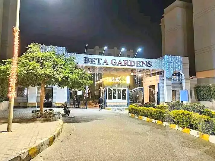 https://aqarmap.com.eg/ar/listing/4903458-for-sale-cairo-6th-of-october-hadaeq-october-kmbwnd-fy-hdyq-ktwbr-beta-greens-compound-beta-egypt