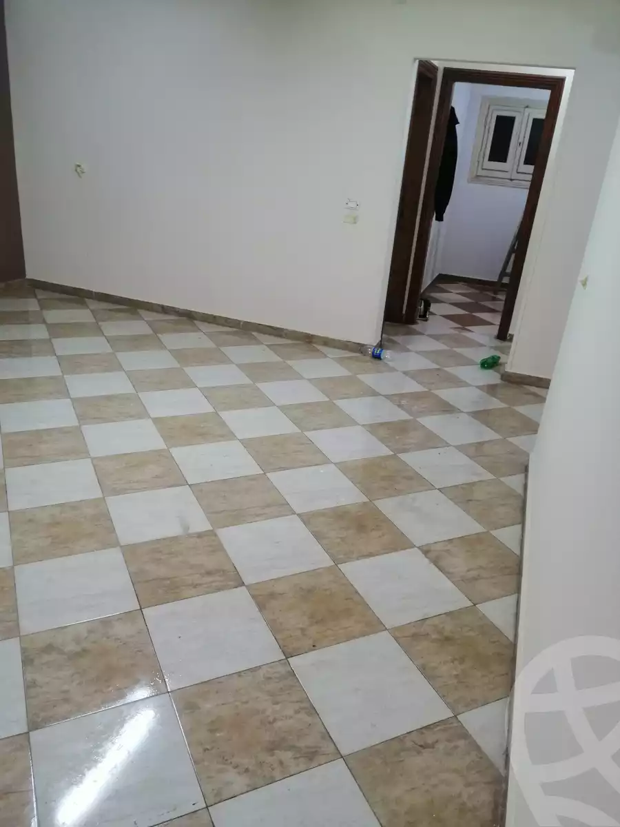 https://aqarmap.com.eg/en/listing/4905357-for-sale-qalyubia-shubra-el-khaima-shubra-el-khaima-city-el-amir-st