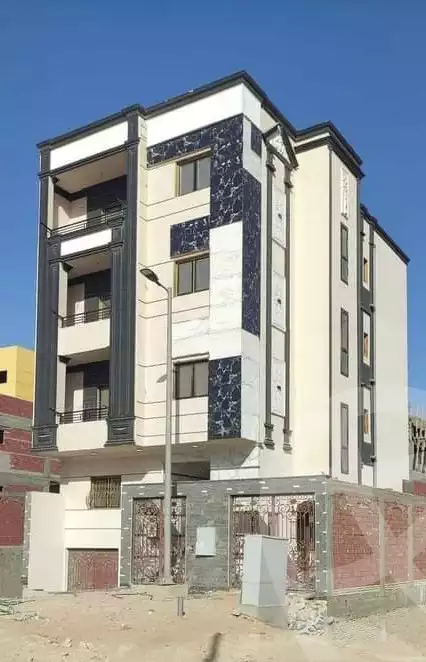 https://aqarmap.com.eg/ar/listing/4899631-for-sale-cairo-badr-city-hai-el-ashgar-featured-neighborhood-bait-el-watan-rd