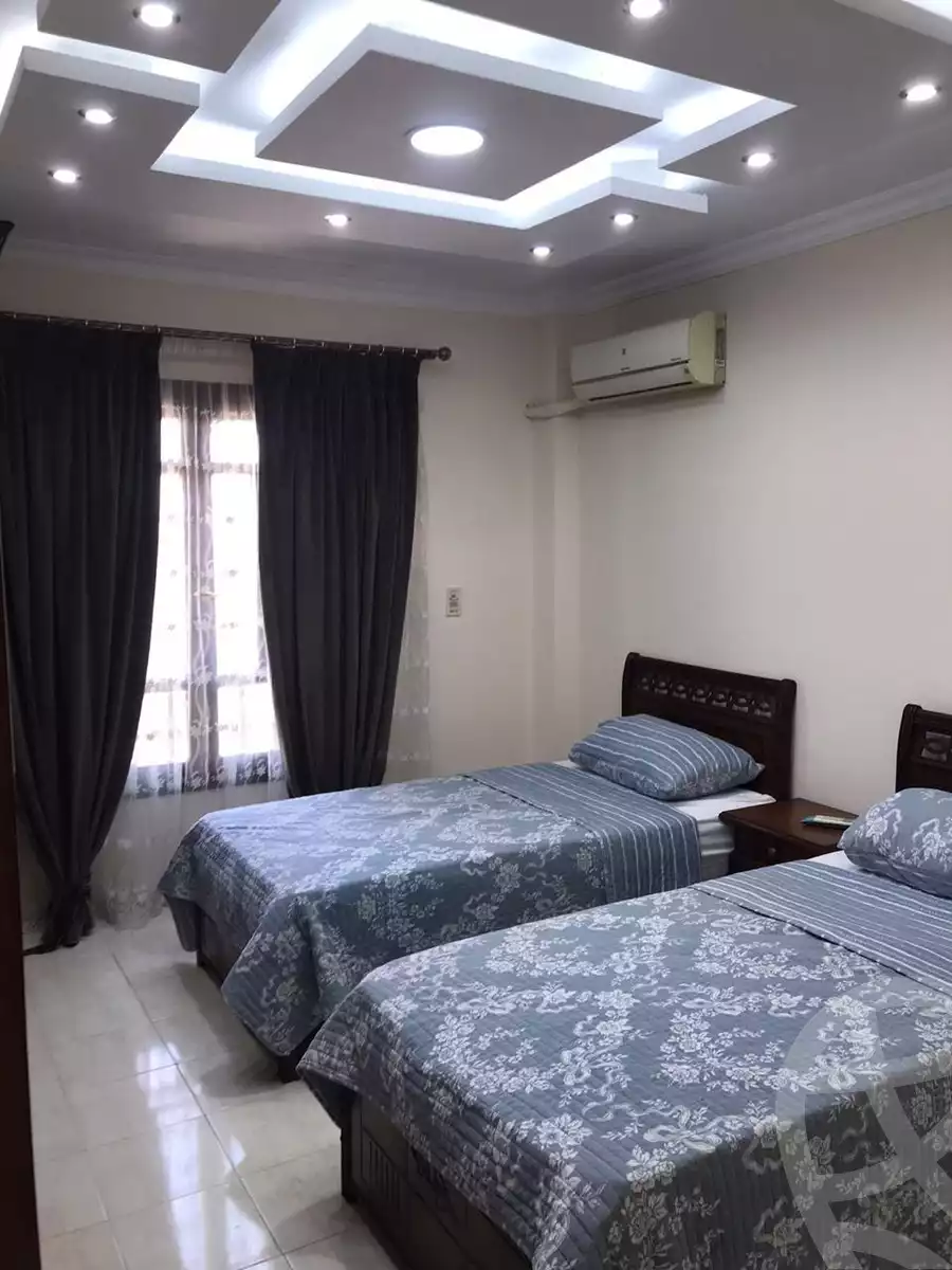 https://aqarmap.com.eg/ar/listing/4910848-for-rent-cairo-new-cairo-lrhb-city-phase-5-ibn-rushd-st