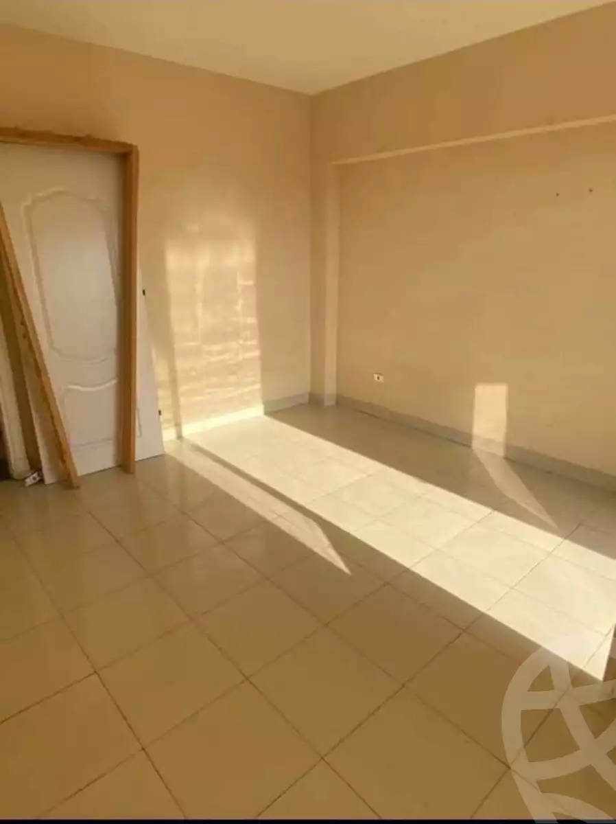 https://aqarmap.com.eg/en/listing/4913077-for-sale-cairo-el-shorouk-compounds-spring-valley