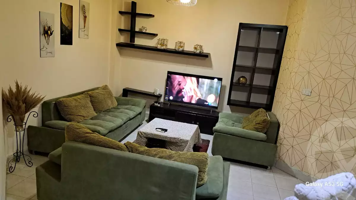 https://aqarmap.com.eg/en/listing/4914547-for-rent-cairo-new-cairo-lrhb-city