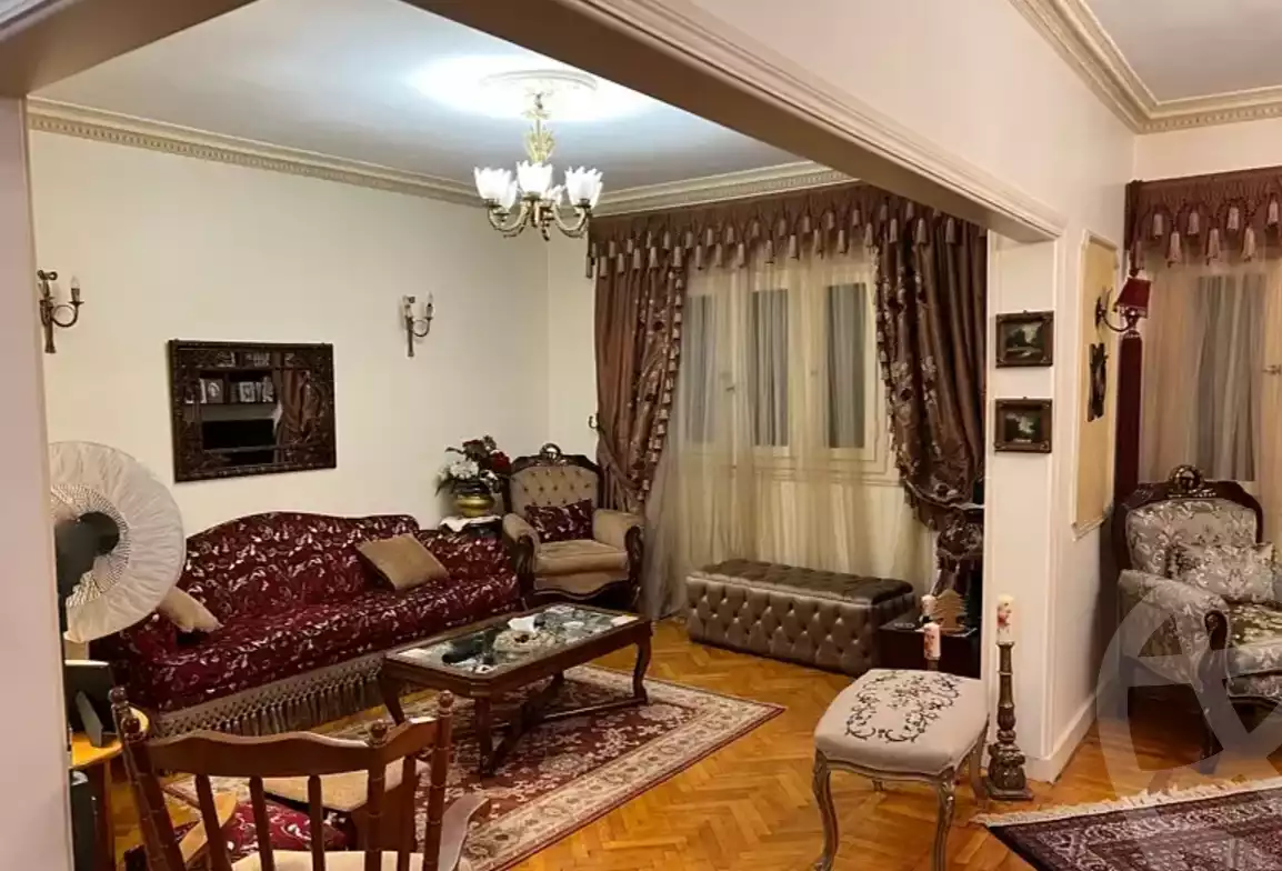 https://aqarmap.com.eg/ar/listing/4923136-for-sale-alexandria-glim