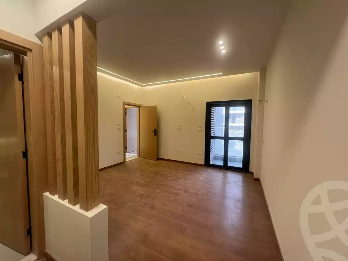 https://aqarmap.com.eg/ar/listing/4931623-for-rent-cairo-new-cairo-compounds-el-patio-oro