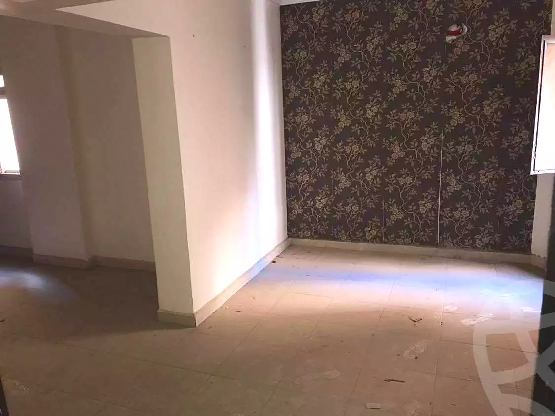 https://aqarmap.com.eg/ar/listing/4934632-for-sale-cairo-mokattam-el-hadabah-el-wosta-compounds-ebad-el-rahman-city