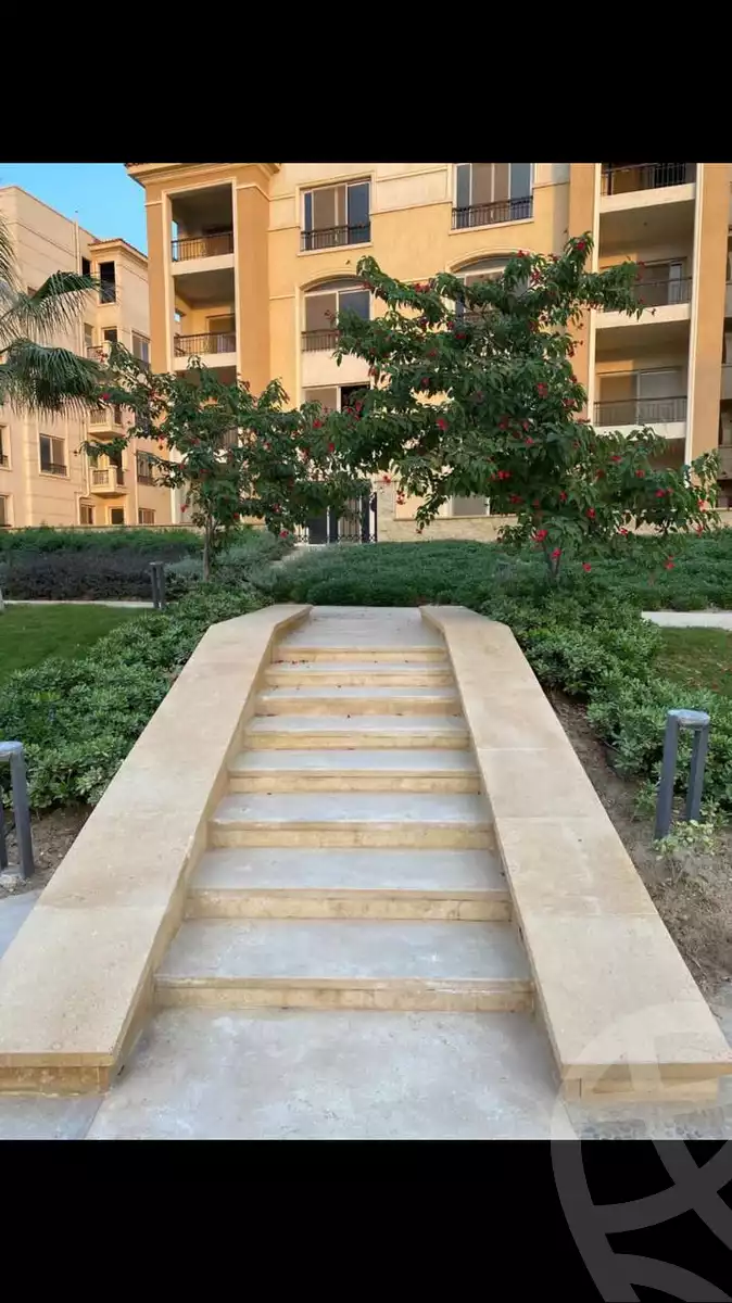 https://aqarmap.com.eg/ar/listing/6179322-for-sale-cairo-new-cairo-compounds-stwn-ryzydns-by-ar-y-llttwyr