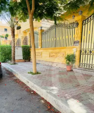 https://aqarmap.com.eg/ar/listing/4935894-for-sale-cairo-badr-city-hai-el-kawsr-fourth-neighborhood-hai-el-kawsr-d