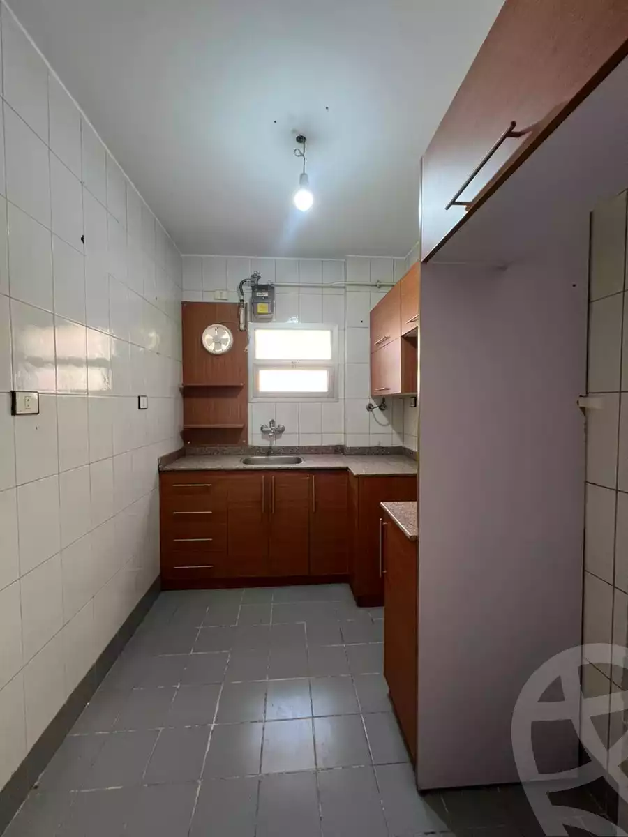 https://aqarmap.com.eg/en/listing/4942525-for-sale-cairo-new-cairo-lrhb-city