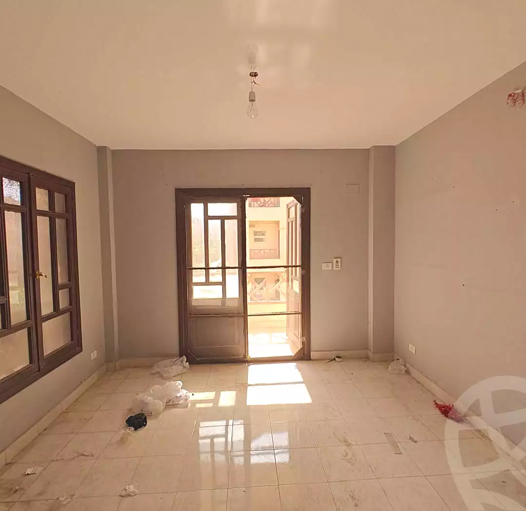 https://aqarmap.com.eg/ar/listing/4948063-for-sale-cairo-new-cairo-lrhb-city-phase-5-ibn-al-nafees-st