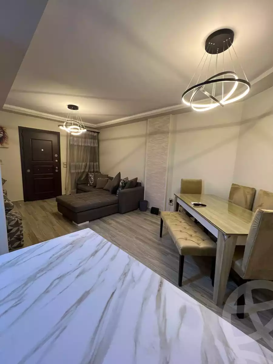 https://aqarmap.com.eg/ar/listing/4953387-for-rent-cairo-new-cairo-lrhb-city-phase-5-ibn-rushd-st