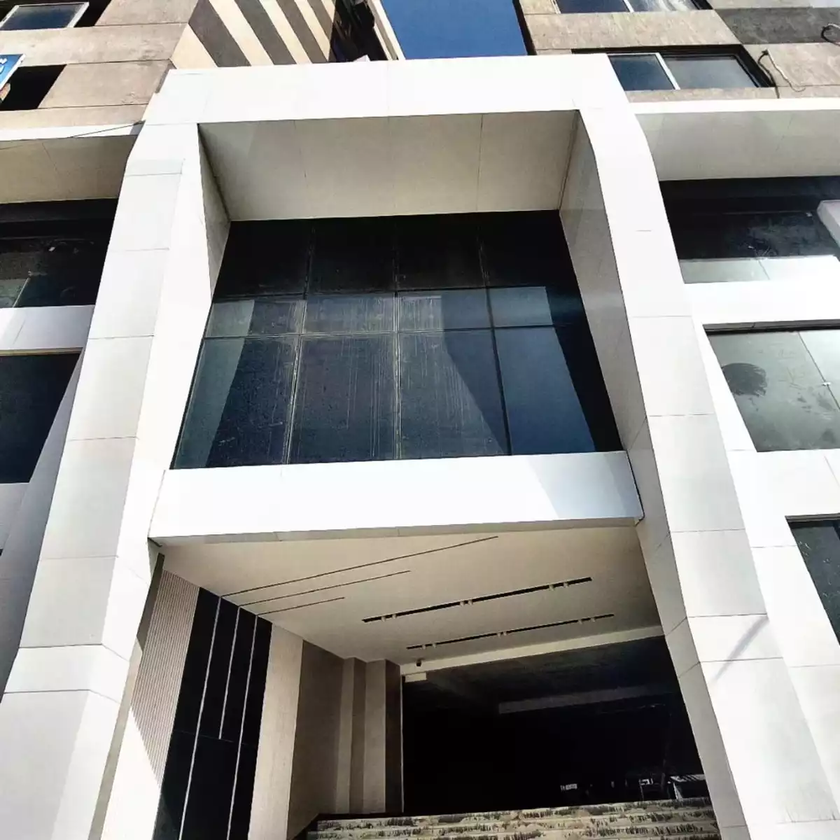 https://aqarmap.com.eg/ar/listing/4955874-for-sale-cairo-heliopolis-compounds-nozha-city-center