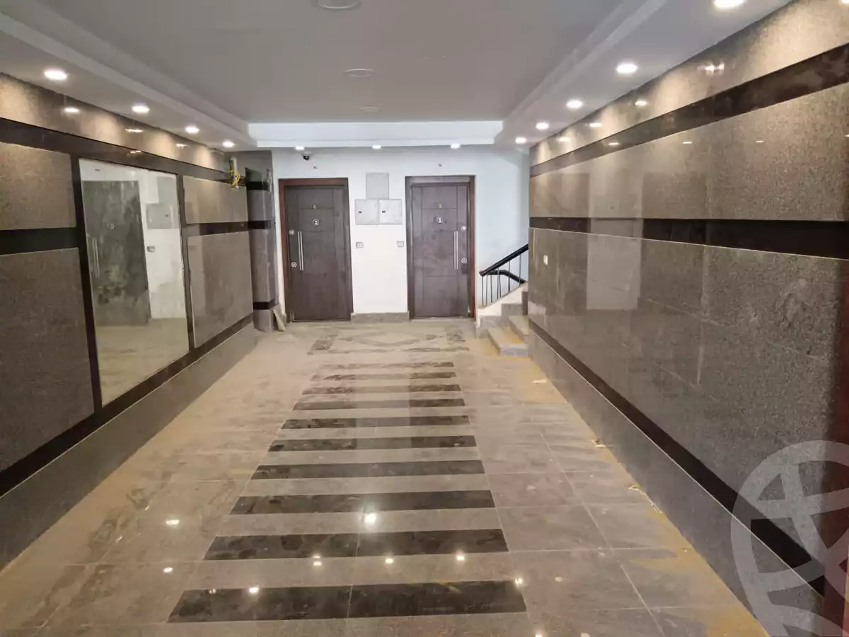 https://aqarmap.com.eg/ar/listing/4960449-for-sale-cairo-new-cairo-compounds-garden-heights-compound