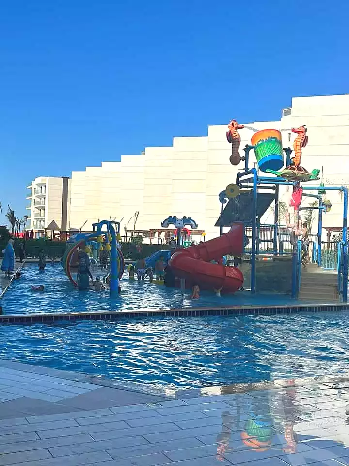 https://aqarmap.com.eg/ar/listing/7173947-for-rent-port-said-kmbwnd-fy-bwr-s-yd-porto-said-compound-amer-group
