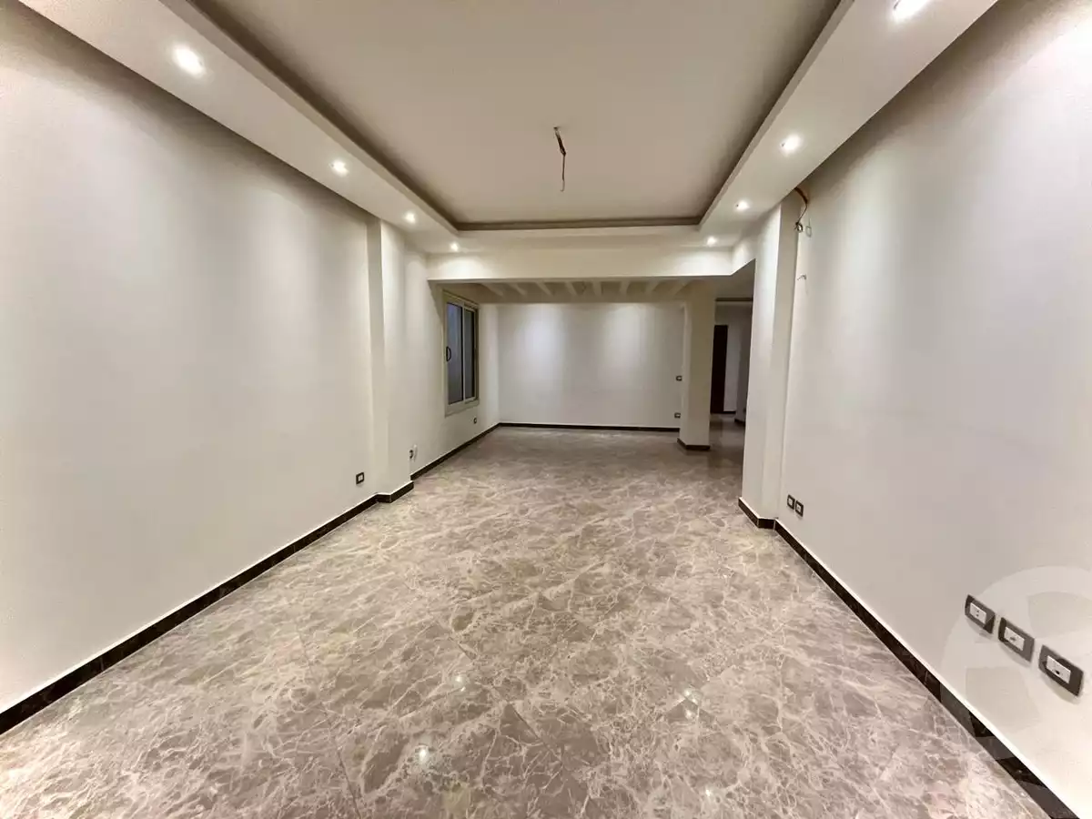 https://aqarmap.com.eg/en/listing/4992685-for-rent-cairo-new-cairo-90th-street-northern-90th-street