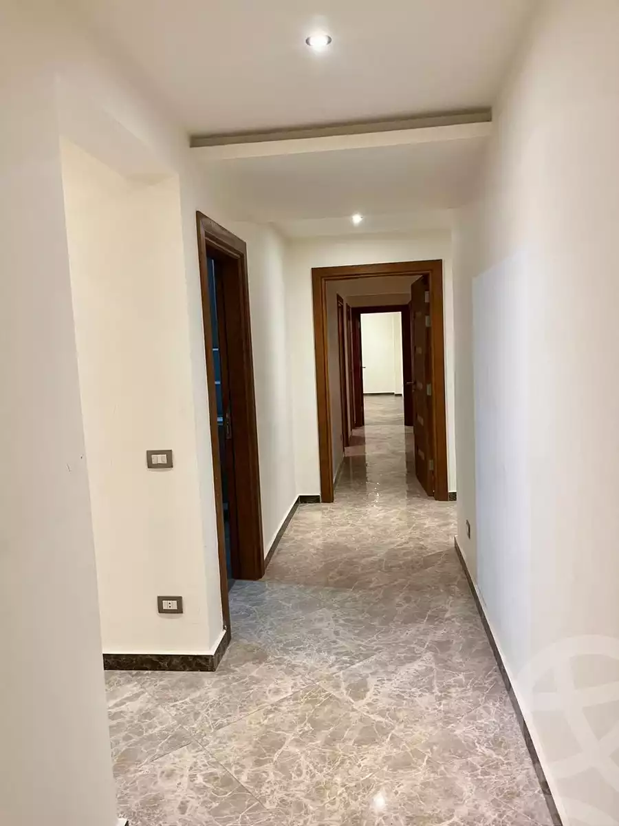 https://aqarmap.com.eg/ar/listing/4992685-for-rent-cairo-new-cairo-90th-street-northern-90th-street