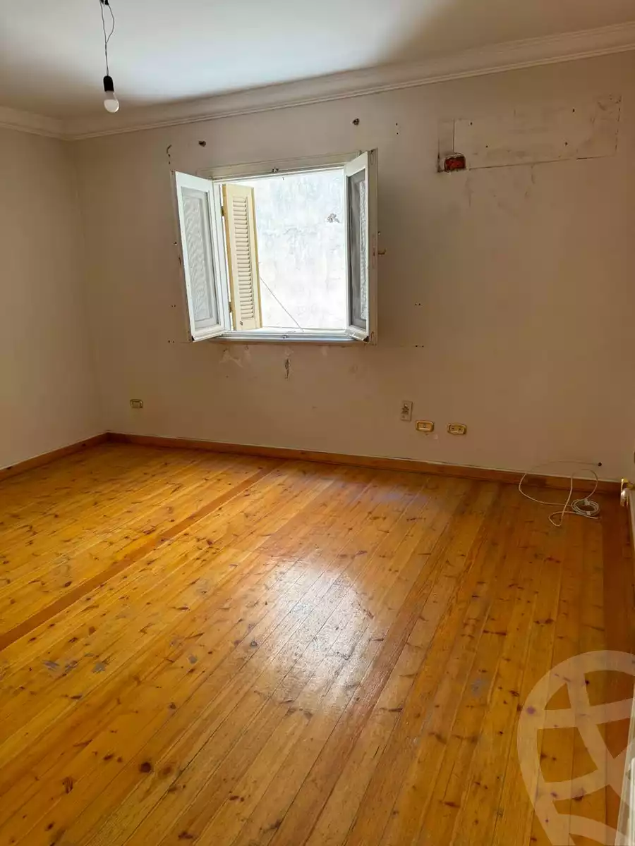 https://aqarmap.com.eg/ar/listing/5004567-for-rent-alexandria-smouha-15-may-st