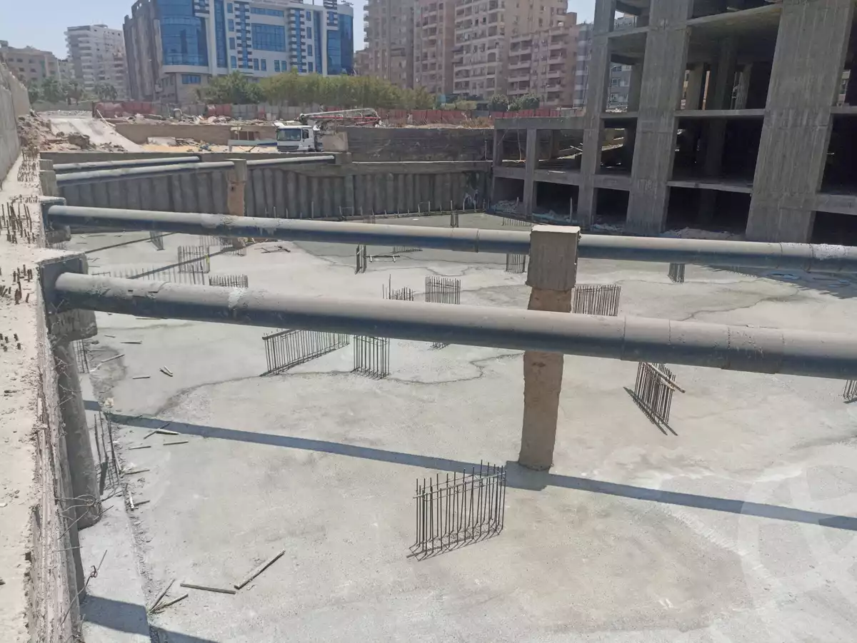 https://aqarmap.com.eg/ar/listing/5005370-for-sale-cairo-nasr-city-compounds-arab-home-mall-benayat