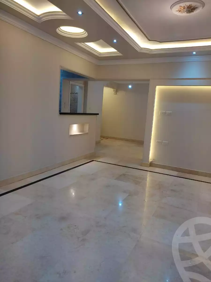 https://aqarmap.com.eg/ar/listing/5008865-for-sale-cairo-dokki-kwrnysh-lnyl