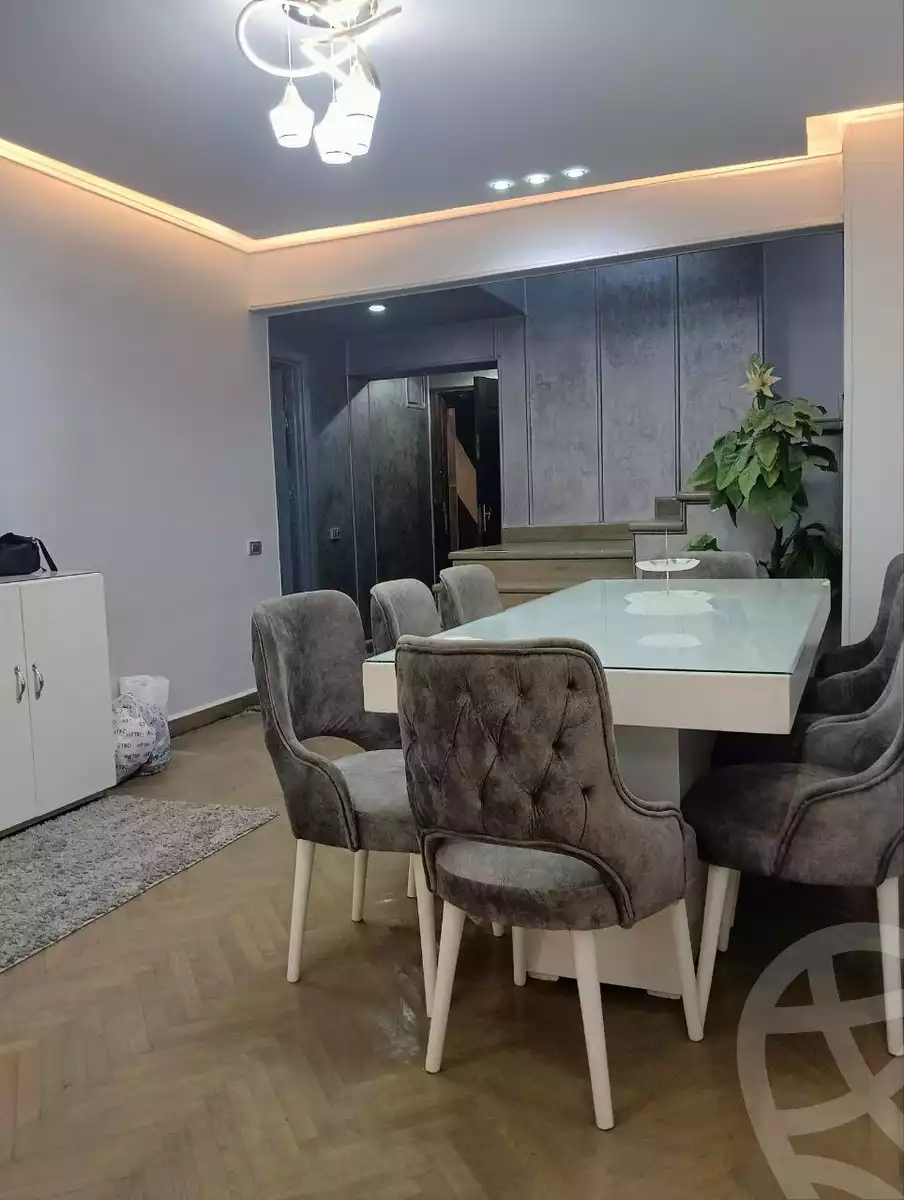 https://aqarmap.com.eg/ar/listing/5012354-for-rent-cairo-dokki-kwrnysh-lnyl