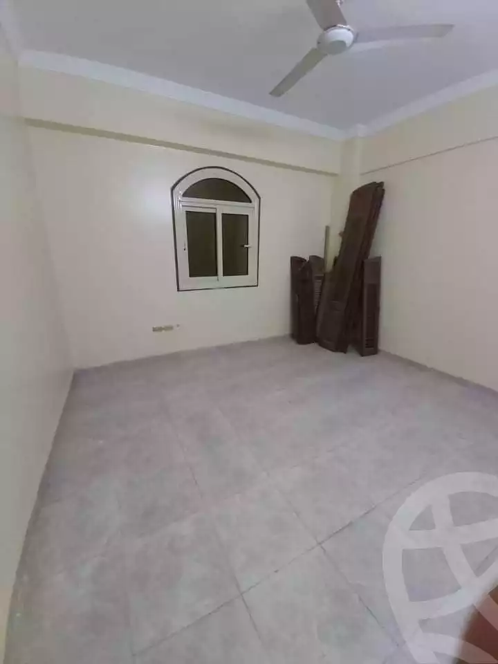 https://aqarmap.com.eg/ar/listing/5013630-for-rent-cairo-new-cairo-el-narges