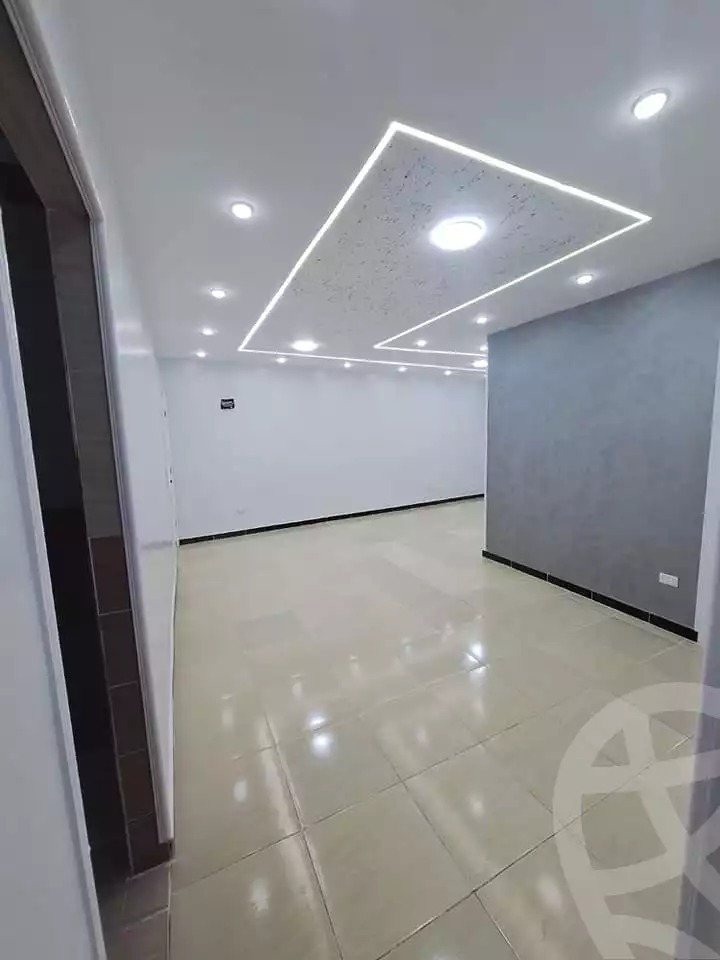 https://aqarmap.com.eg/ar/listing/5016045-for-sale-alexandria-sydy-bshr-sydy-bshr-bhry-mahmoud-sedki-st