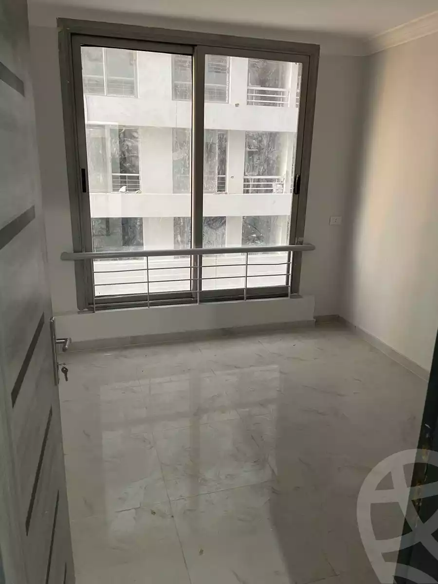 https://aqarmap.com.eg/ar/listing/5022319-for-rent-cairo-nasr-city-compounds-degla-landmark