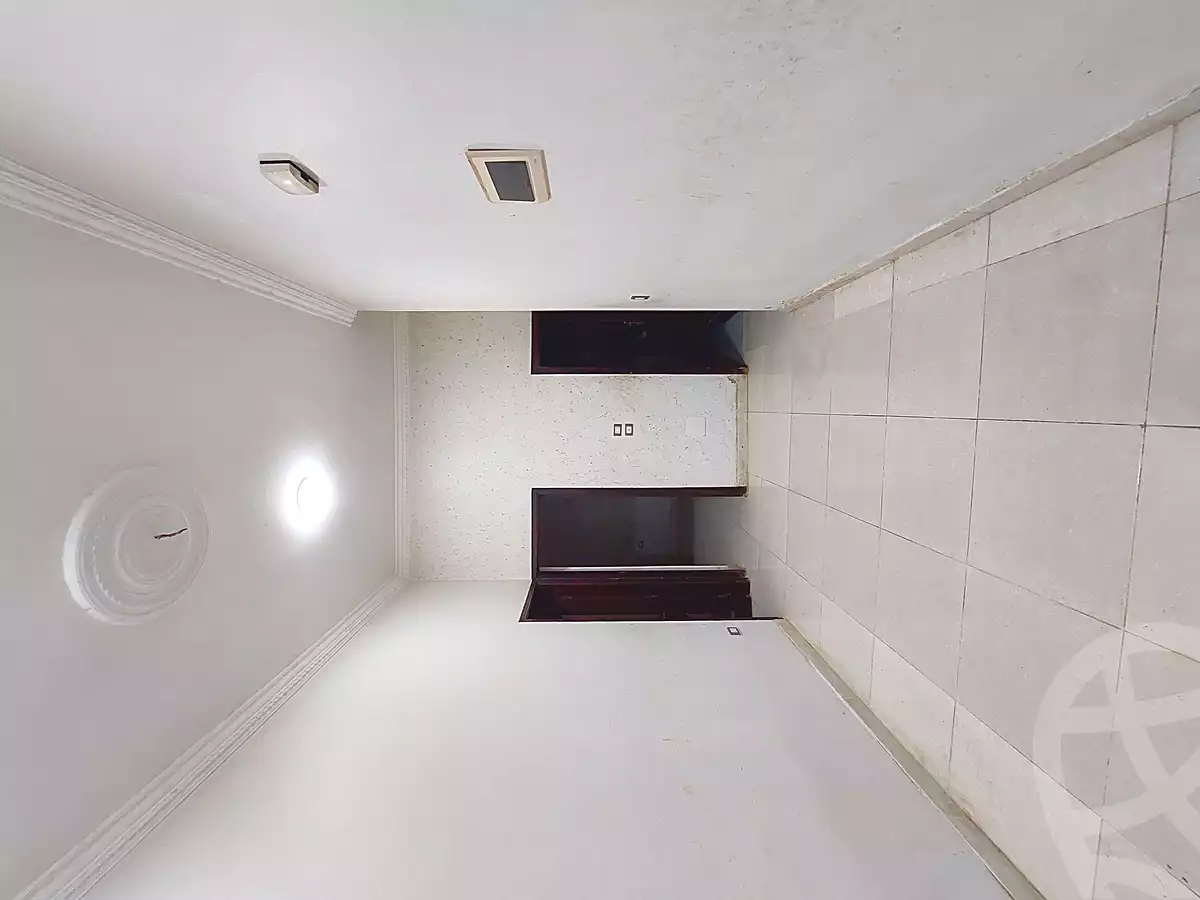 https://aqarmap.com.eg/ar/listing/4118396-for-rent-dakahlia-mansoura-el-mansoura-city-ahmed-maher-st