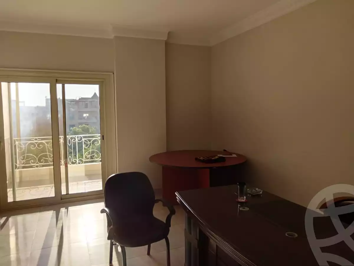 https://aqarmap.com.eg/ar/listing/5032395-for-rent-cairo-new-cairo-el-yassamin-el-yasmeen-6