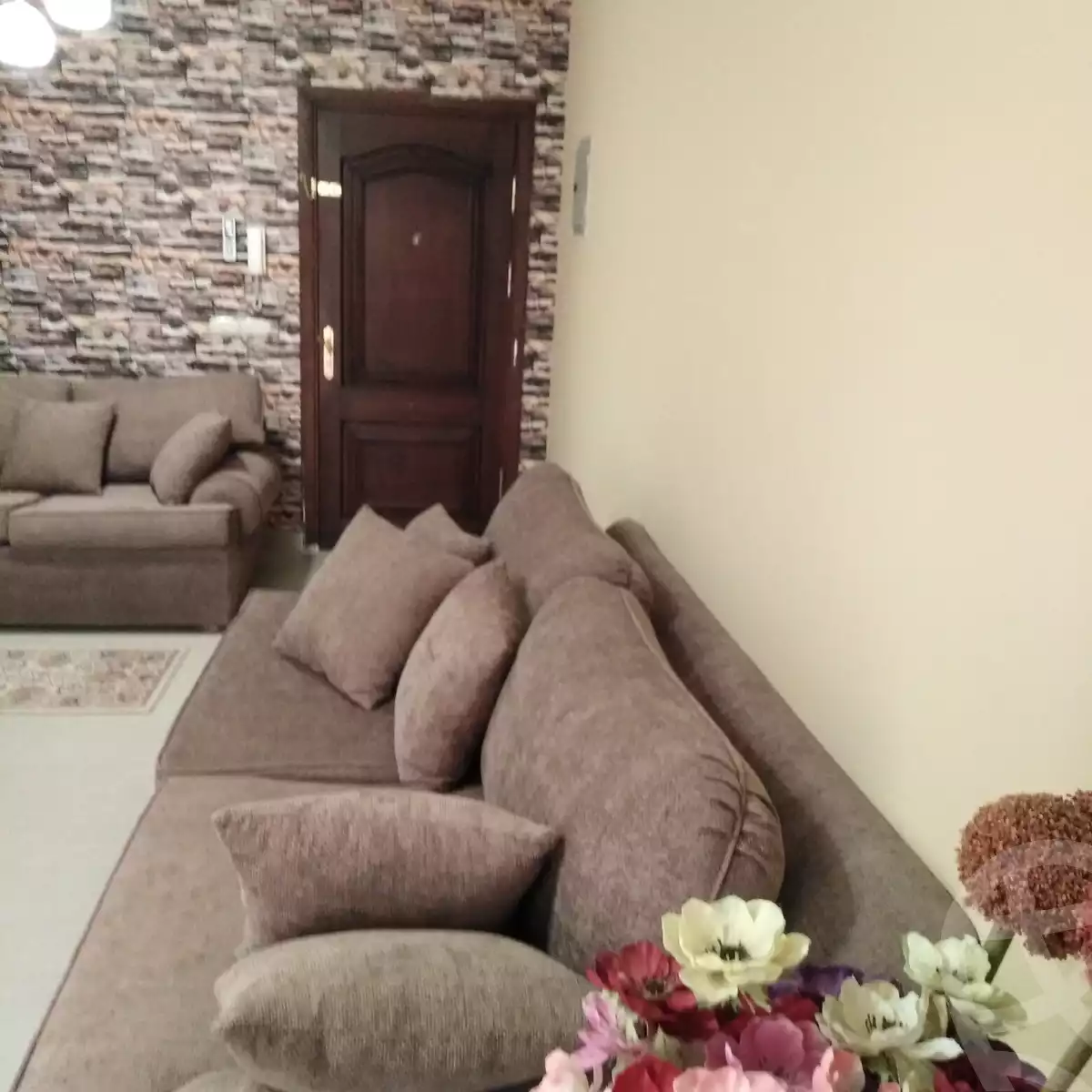 https://aqarmap.com.eg/ar/listing/5042815-for-rent-cairo-6th-of-october-shr-drym-lnd