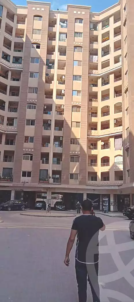 https://aqarmap.com.eg/en/listing/5050729-for-sale-cairo-faisal-el-maryotyah-town-valley-compound-sakan