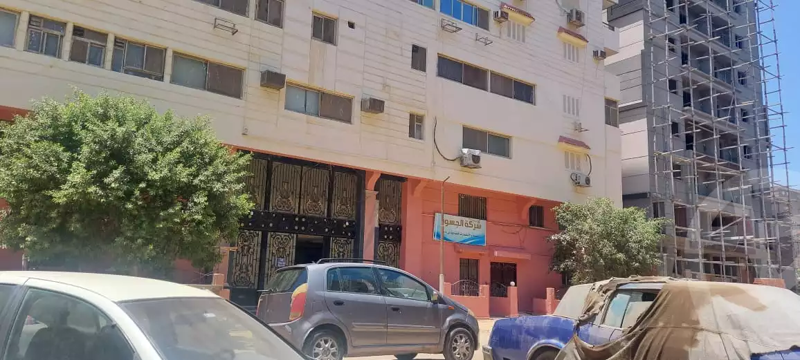 https://aqarmap.com.eg/ar/listing/5706081-for-rent-cairo-el-maadi-kornish-el-maadi-al-mashtal-st