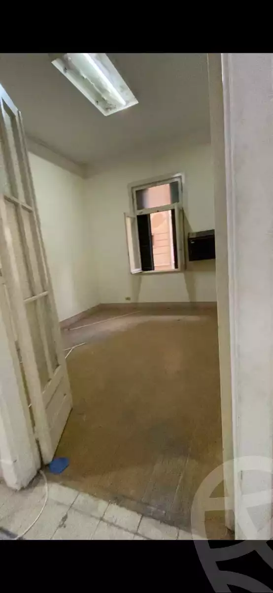 https://aqarmap.com.eg/en/listing/6009706-for-rent-cairo-downtown-bab-el-loaa-el-tahrir-st
