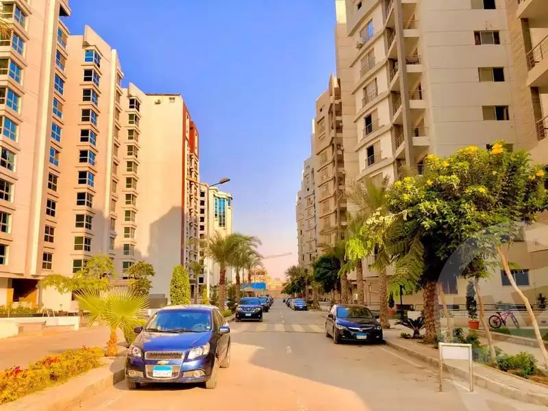 https://aqarmap.com.eg/ar/listing/5073192-for-sale-cairo-el-maadi-compounds-bavaria-town