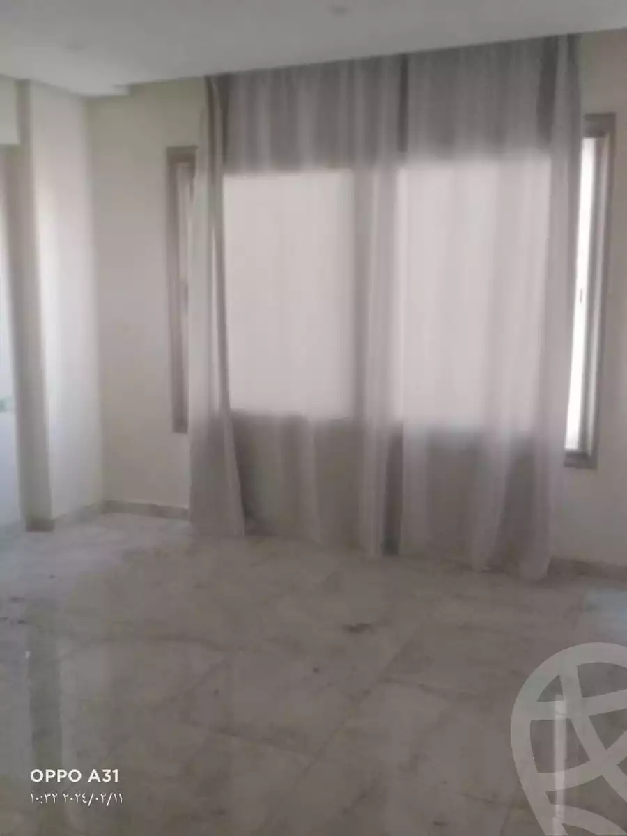 https://aqarmap.com.eg/ar/listing/5752528-for-sale-cairo-new-cairo-compounds-galleria-moon-valley