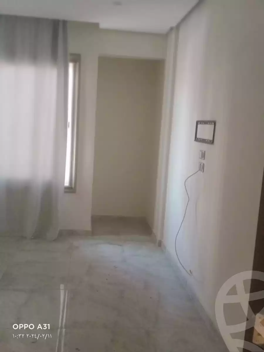 https://aqarmap.com.eg/ar/listing/5752528-for-sale-cairo-new-cairo-compounds-galleria-moon-valley