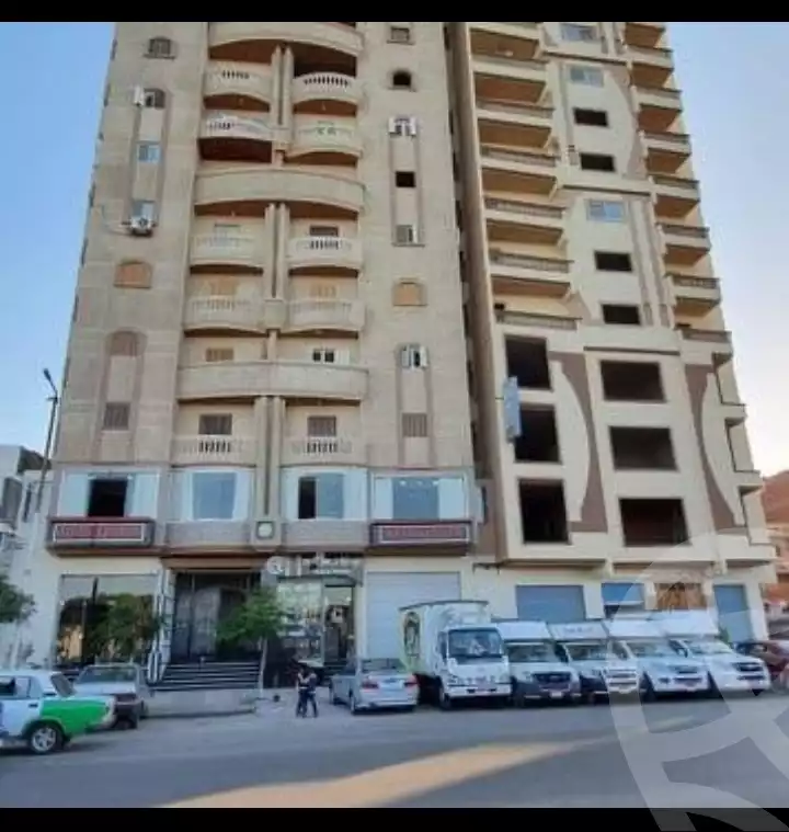 https://aqarmap.com.eg/ar/listing/5086396-for-sale-beheira-damanhour-damanhour-city-el-nasr-st