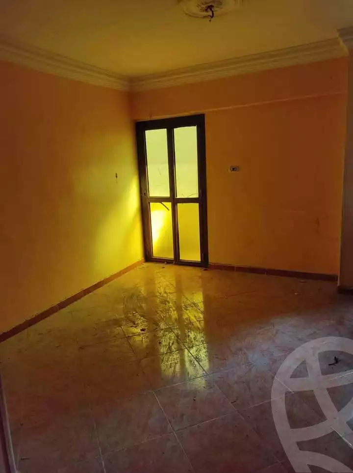 https://aqarmap.com.eg/ar/listing/5091000-for-rent-alexandria-el-hanouvel-al-haded-we-al-soulb-st