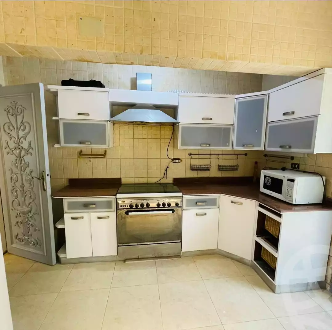 https://aqarmap.com.eg/ar/listing/5094808-for-rent-cairo-6th-of-october-compounds-mena-garden-city