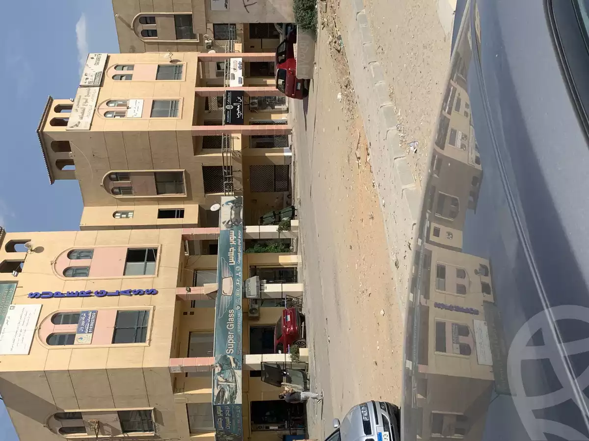 https://aqarmap.com.eg/ar/listing/4993279-for-rent-cairo-6th-of-october-el-ahyaa-neighborhood-9th