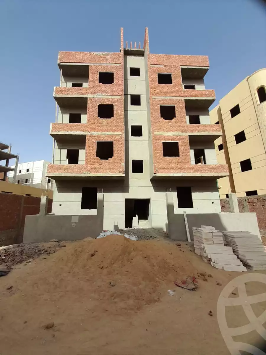 https://aqarmap.com.eg/en/listing/5117405-for-sale-cairo-badr-city-hai-el-ashgar-featured-neighborhood-bait-el-watan-rd