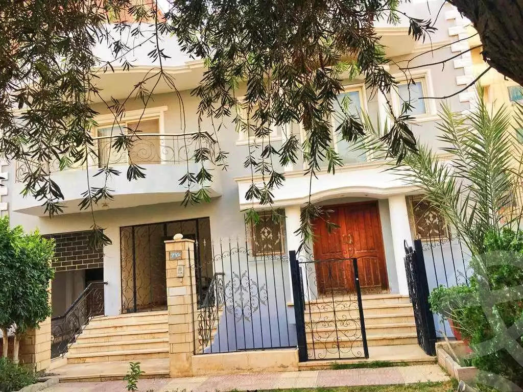 https://aqarmap.com.eg/en/listing/6080103-for-sale-cairo-mokattam-el-hadabah-el-wosta-8th-zone-hasan-adel-ghoneim-st
