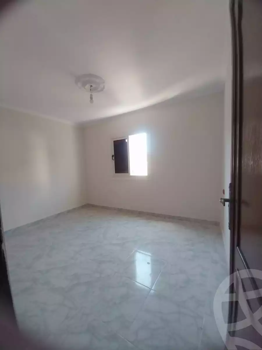 https://aqarmap.com.eg/ar/listing/5139192-for-sale-alexandria-l-jmy-lbytsh-el-hanafeya-st