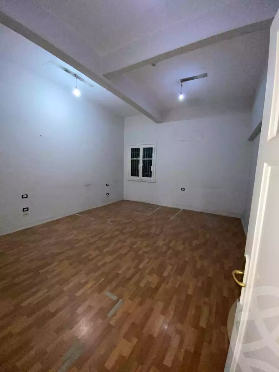 https://aqarmap.com.eg/ar/listing/6009762-for-rent-cairo-garden-city-khaleel-agha-st