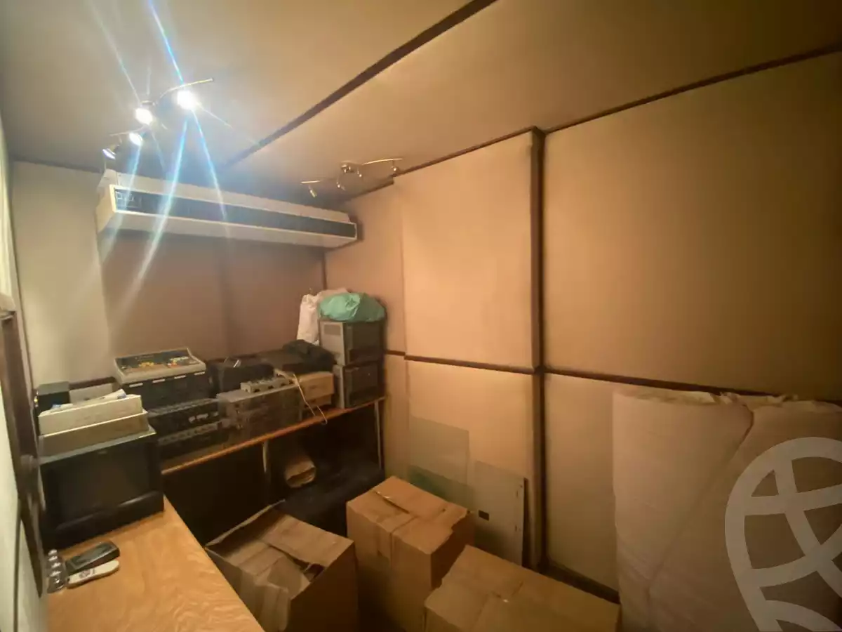 https://aqarmap.com.eg/ar/listing/5844775-for-sale-cairo-ljyz-shareaa-morad  charel degol