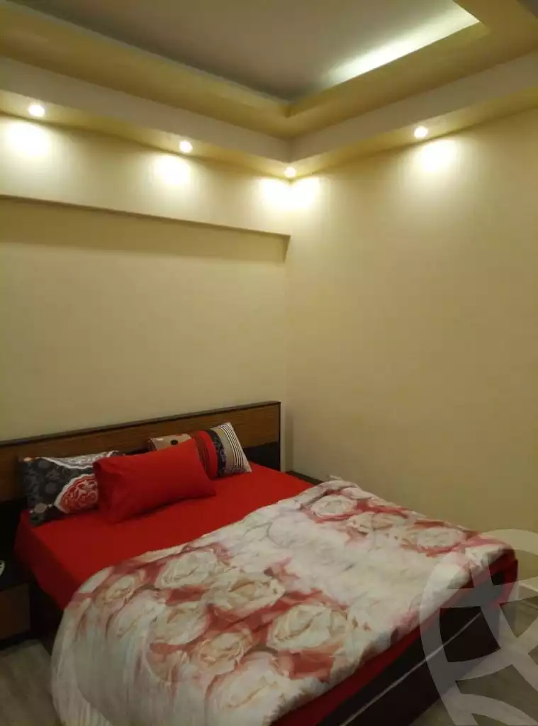https://aqarmap.com.eg/en/listing/5180067-for-rent-cairo-new-cairo-lrhb-city-phase-6-al-layth-ibn-saad-st